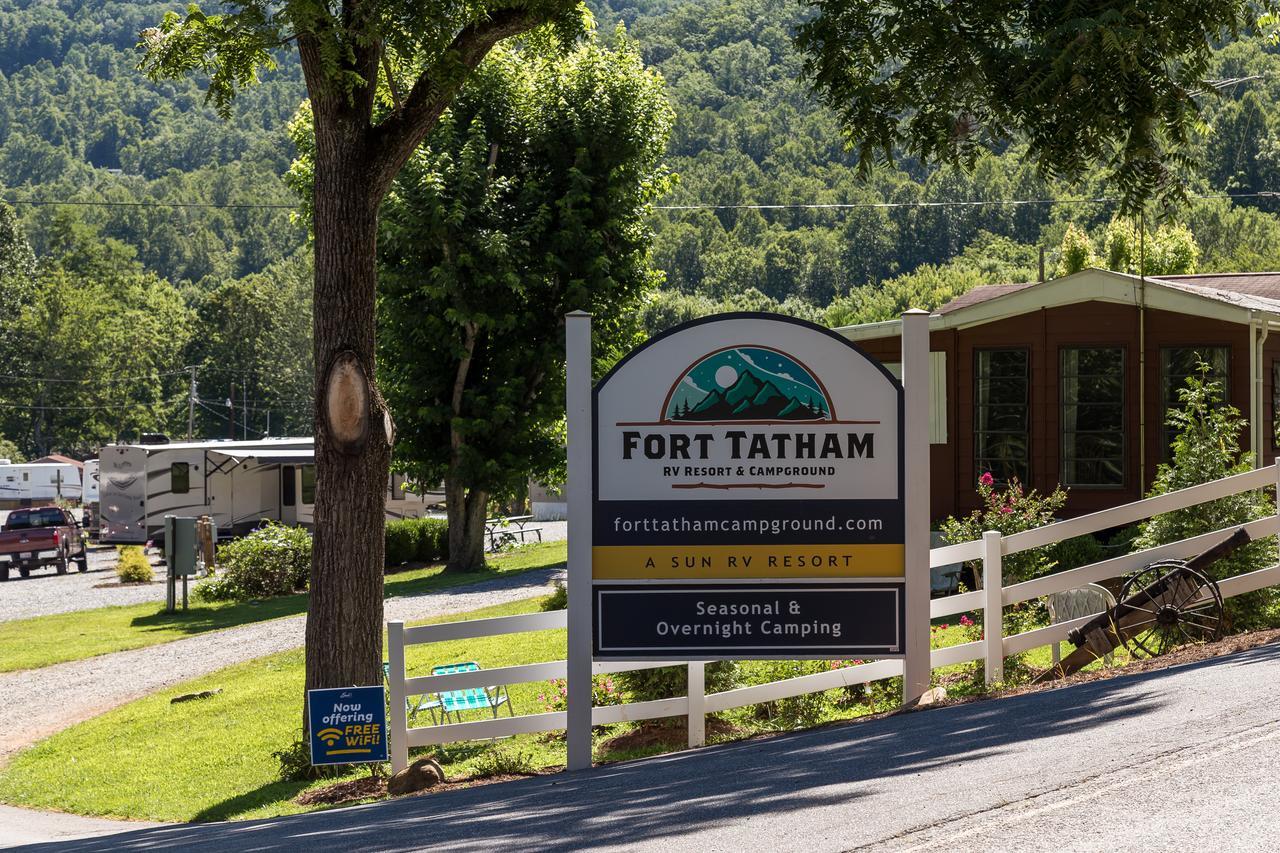 Fort Tatham Rv Resort Sylva Extérieur photo